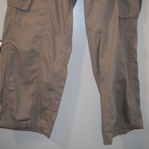 Divided H&M Cargo Pants - Picture 4 of 13